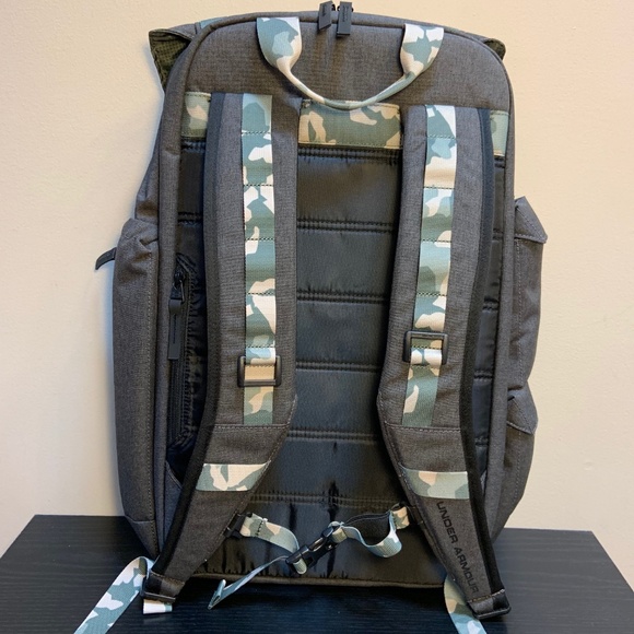New Under Armour The Rock USDNA Camo Backpack - Picture 3 of 8